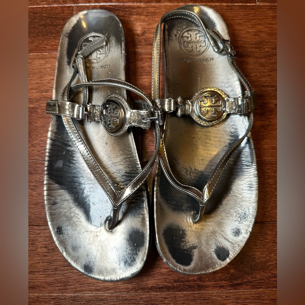 Tory Burch Huxley Sandals silver size 7.5